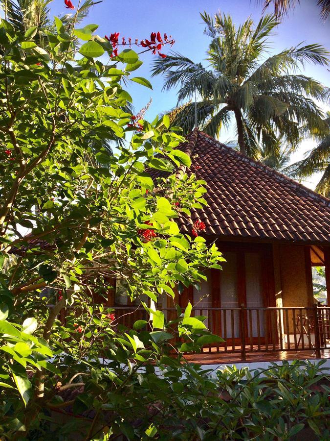 Villa Jati Mangsit Senggigi Exterior foto